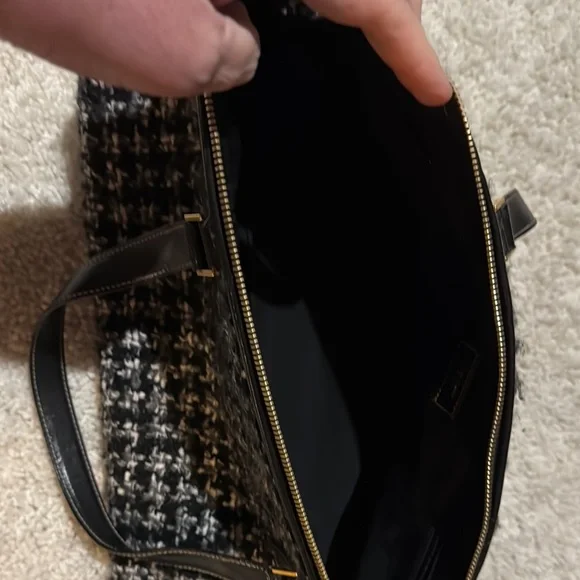 Kate Spade Black and White Houndstooth Shoulder Bag - Picture 6 of 6